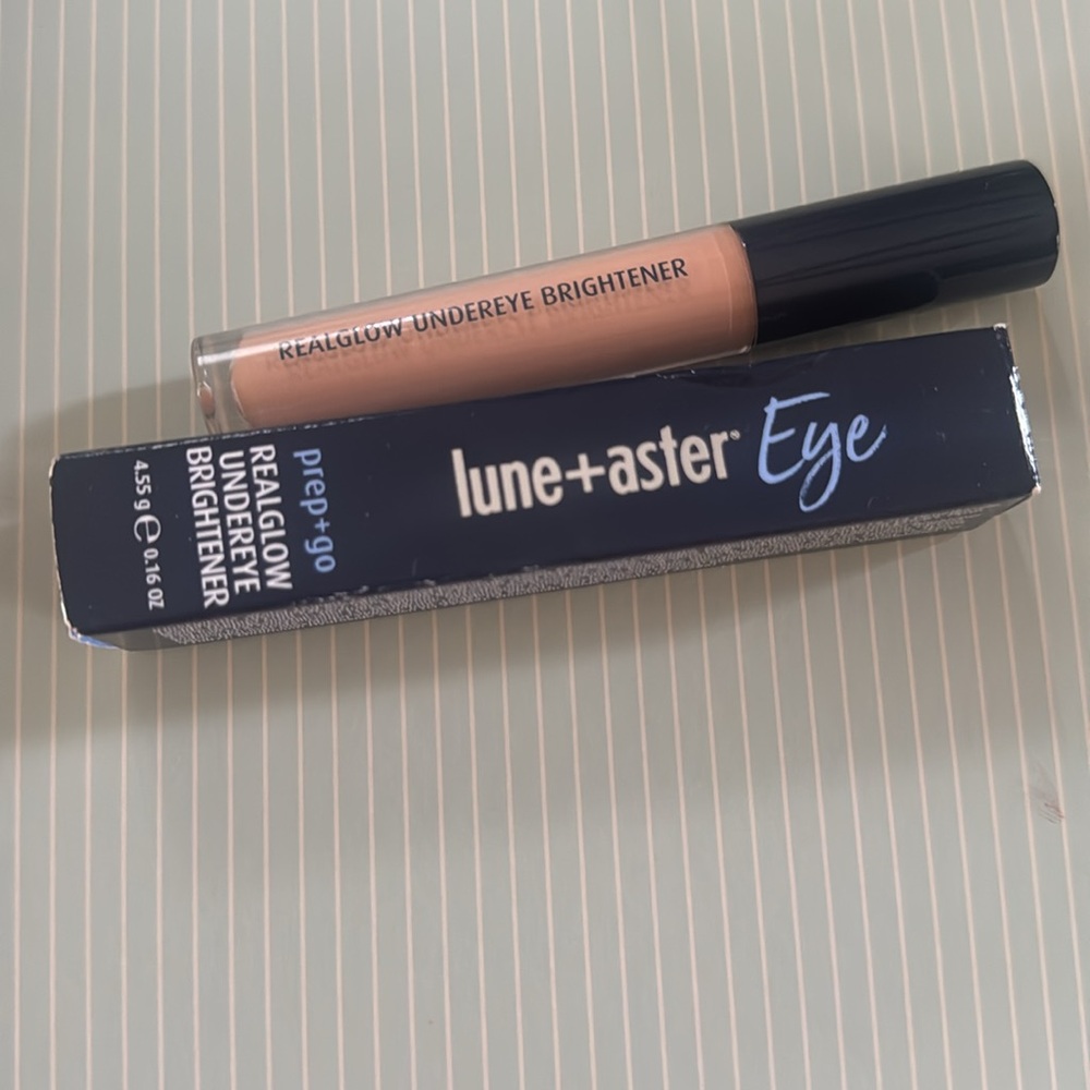 Lune + Aster real glow undereye brightner peach NIB $29